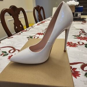 Genshuo Glossy White Stiletto Heels